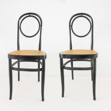  Duo de sillas etsilo Thonet de gran calidad  color negro ebanizado