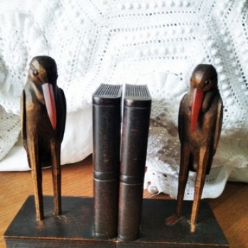 EnicmaticosSujetalibros  Cuervos Sobre Libros XIX Victorianos