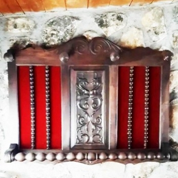 Perchero de Madera Antiguo