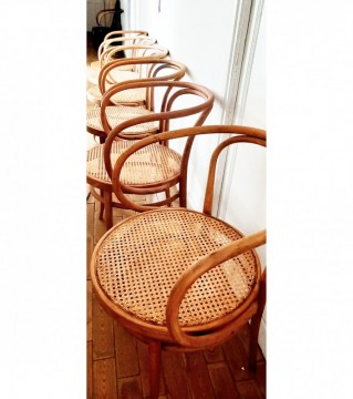  Seis sillas Thonet  Color Natural ,Roble