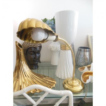 Lampara dorada concha.CONSULTAR PRECIO