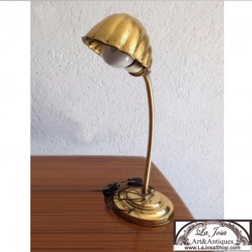 Lampara dorada concha.CONSULTAR PRECIO