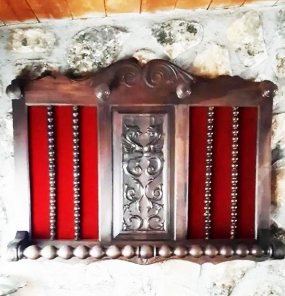 Perchero de Madera Antiguo