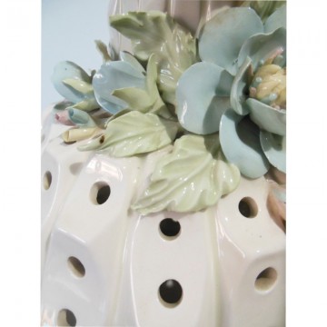 Table lamp high size porcelain very original and different
